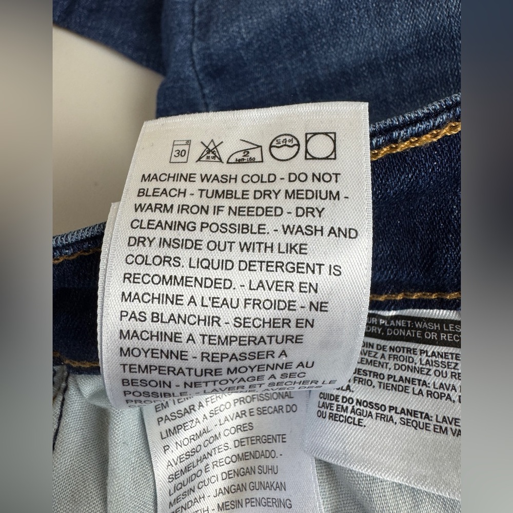Levi’s 711 Skinny Jeans – Size 30, Like New - Picture 4 of 11